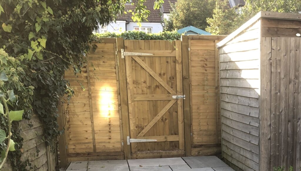 Garden Makeover in Stages - Garden Fence Renewal